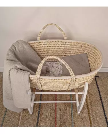 Moses basket set with a cradle stand